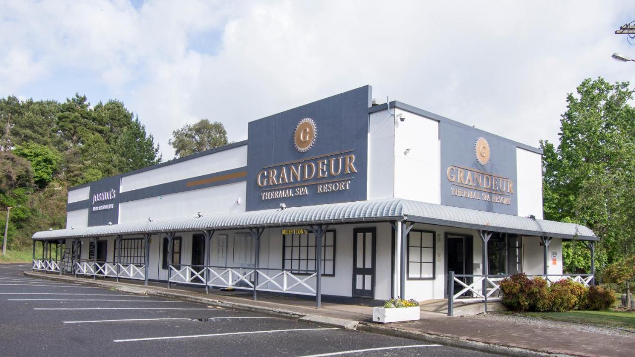 Grandeur Thermal Spa Resort 타우포 호 외부 사진